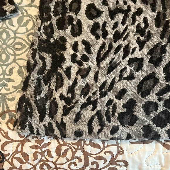C.D. Daniels Animal Print Sweater - Picture 6 of 6